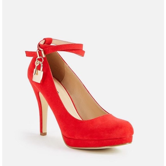 RED IS ALWAYS HOTNWT‼️ - Picture 7 of 7